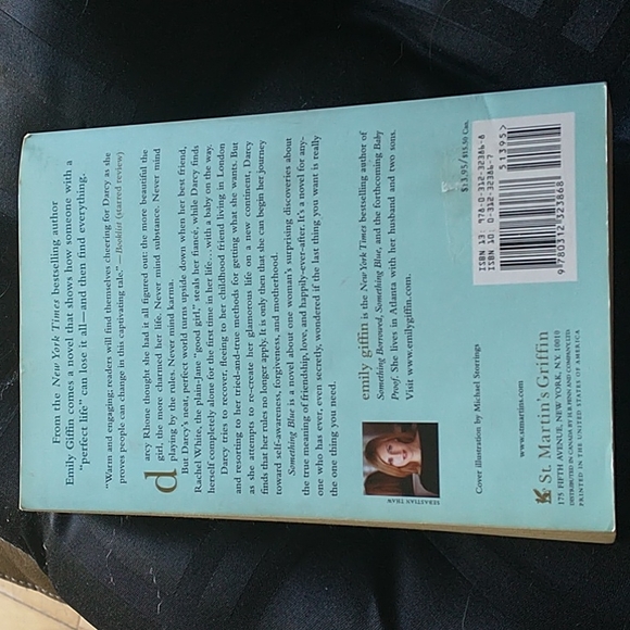 ECU Book - Something Blue by Emily Giffin - Picture 2 of 4